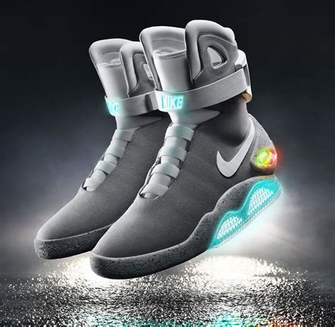 nike zukunft schuhe|Nike Air Mag .